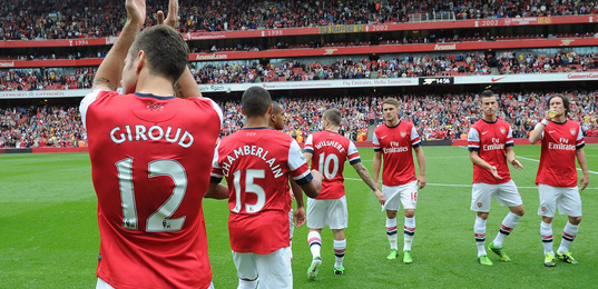 擅打硬仗！曼联对阵上半区球队豪取15分，位列英超球队之首（硬仗之王！曼联对上半区豪取15分，此项数据领跑英超）