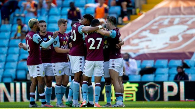 库乔：伊斯科是个非常积极的领袖；贝蒂斯的战术很重视边锋（库乔：伊斯科是位极具进取心的领袖，贝蒂斯战术强调边锋）