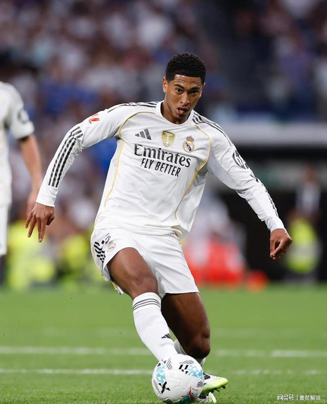 德甲强强对话引爆讨论（德甲豪门巅峰对决掀起热议）