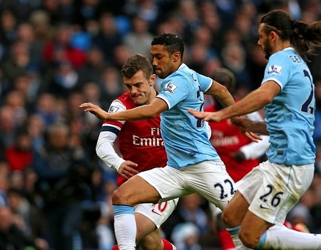 欧冠意甲连场破门，劳塔罗打破意甲4场进球荒（劳塔罗欧冠意甲双线连斩，终止意甲四轮进球荒）