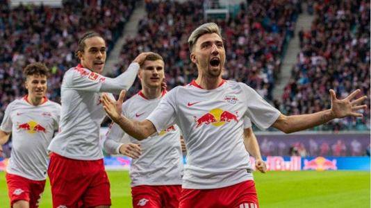 博列洛：皮奥20岁已非常全面，意大利国家队有了未来中锋人选（博列洛盛赞20岁皮奥：全面成熟，意大利队未来中锋人选已现）