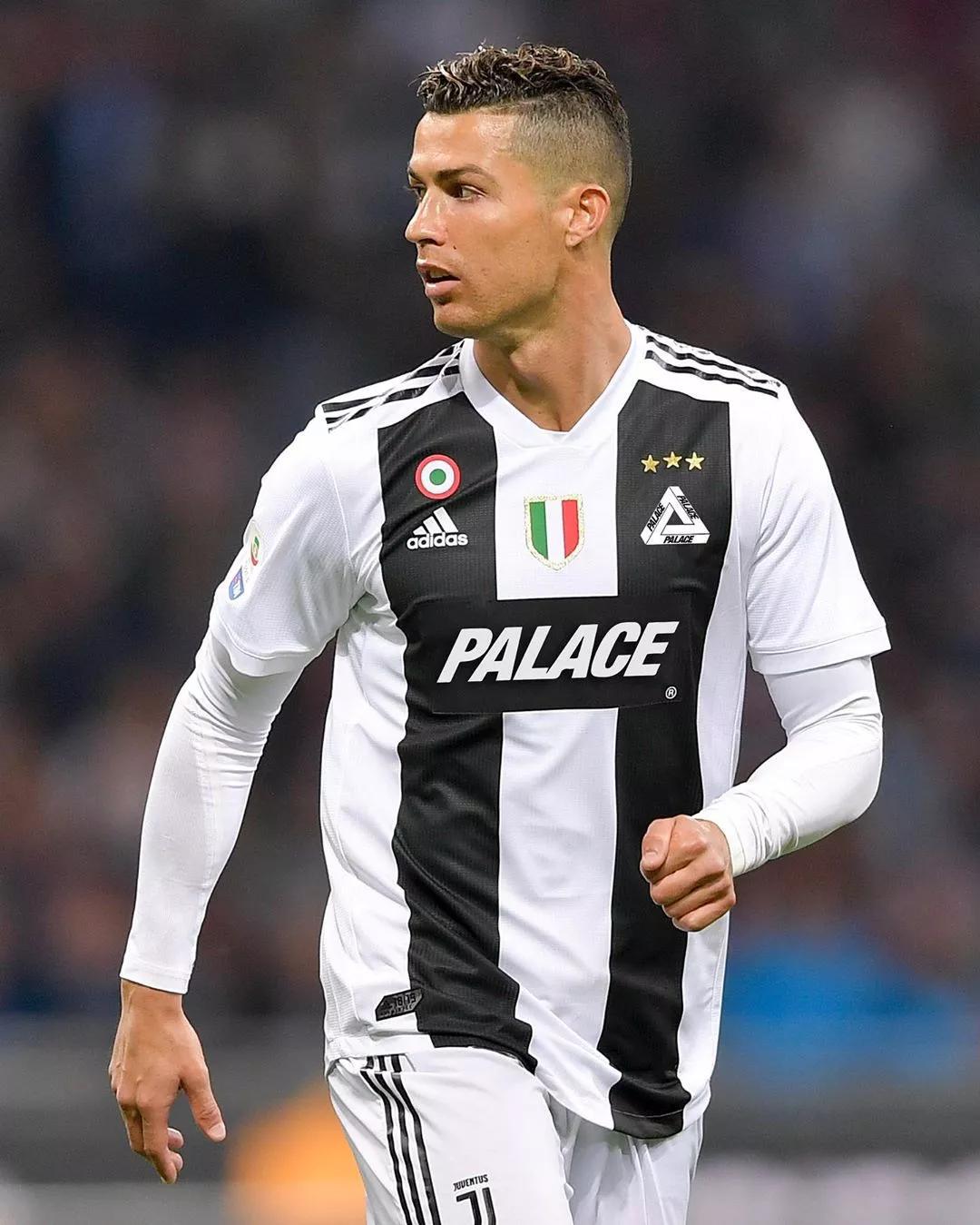 记者：罗马联系法比奥-席尔瓦团队，但若吉拉西离队他将留下（记者称罗马已接触法比奥-席尔瓦团队，但若吉拉西离队，席尔瓦将选择留队）