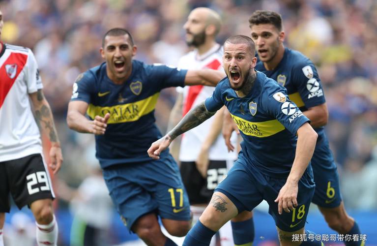 奎因单节21分5助攻0失误创历史，NBA此前仅詹姆斯等3人做到（奎因单节轰21分+5助攻零失误载入史册，NBA此前仅詹姆斯等三人曾达成）