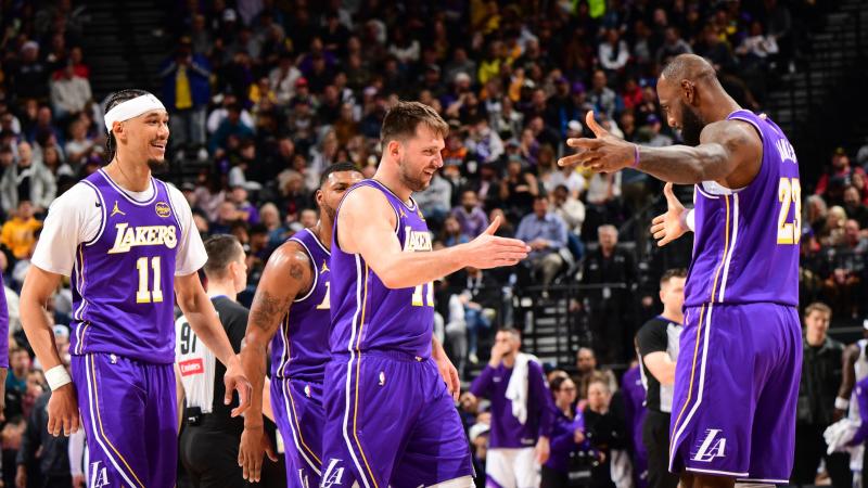 瓜迪奥拉：多库因腿部受伤无缘出战；水晶宫客场很难打（瓜迪奥拉：多库腿伤缺阵，客战水晶宫不易）