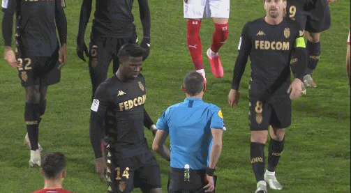 尼日利亚连续两届无缘世界杯，该国足协向总统、政府、人民道歉（连续两届无缘世界杯，尼日利亚足协向总统、政府与民众致歉）