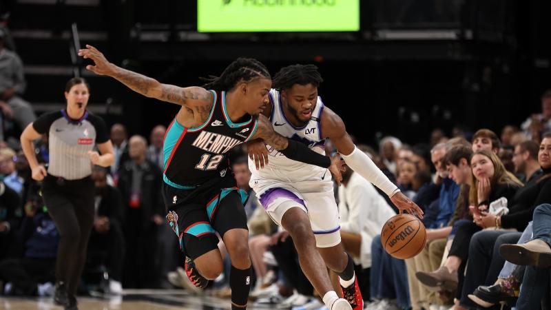 法比奥晒照：仔细看我受伤的右膝，你就知道我们队付出了一切（法比奥晒图：看我的右膝伤就懂，球队已拼尽所有）