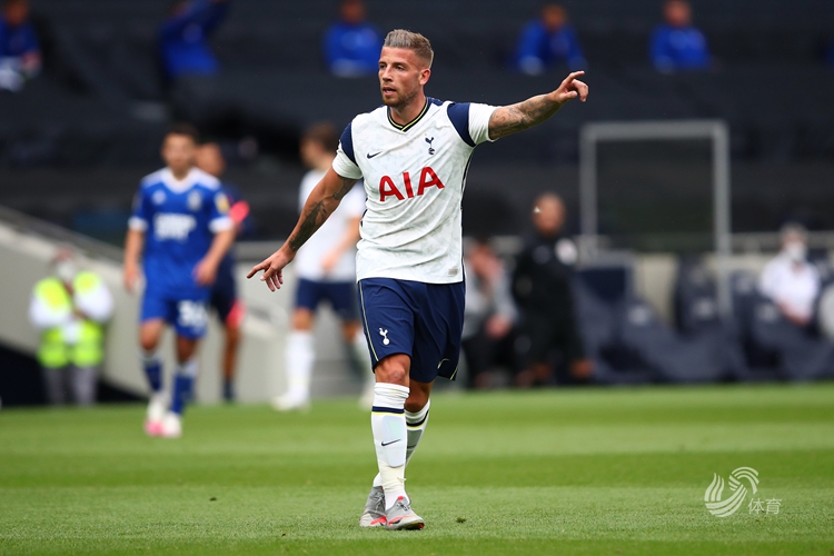 山西男篮13分力克广东，徐杰25+5+11奎因首秀27+8，张皓嘉表现灾难（山西男篮13分击退广东：徐杰25+5+11，奎因处子战27+8，张皓嘉灾难级发挥）