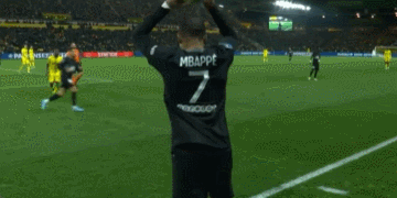 楚阿梅尼：赛程密集致伤病频发，法国具备世界杯夺冠的一切条件（楚阿梅尼：密集赛程催生伤病潮，法国具备问鼎世界杯的一切要素）